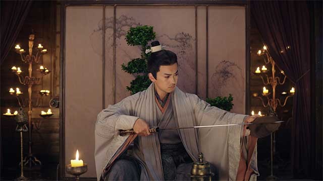 Vào vai hoàng tử thứ hai của Xuan Kingdom