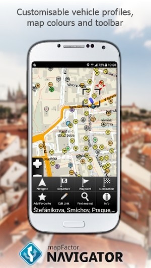 Người dùng có thể tùy chỉnh dữ liệu phương tiện, màu sắc bản đồ và thanh công cụ