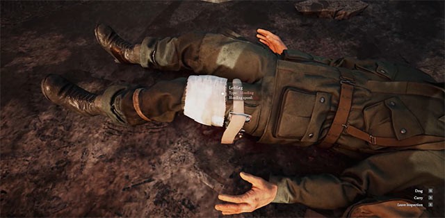 Điều trị cho những người lính bị thương và cứu mạng họ