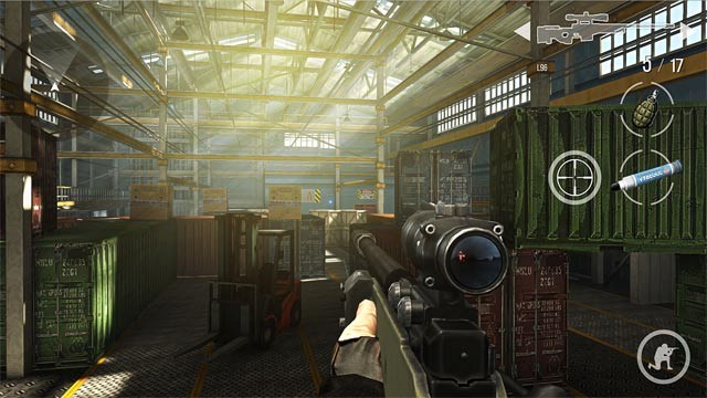 Modern Strike Online cho phép người chơi tùy chỉnh đồ họa và điều khiển