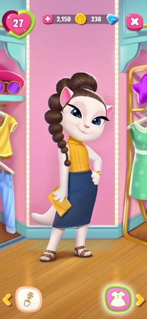 Mèo Angela giờ đây đã trở thành cô mèo trưởng thành xinh xắn