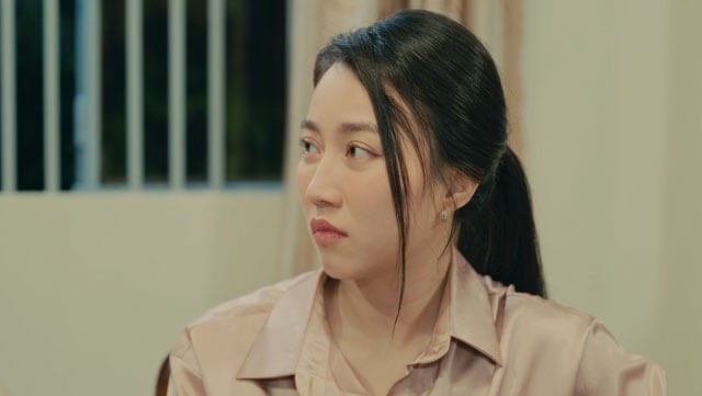 Hồng Loan vào vai Hằng, cô con dâu hiền lành, nhẫn nhịn