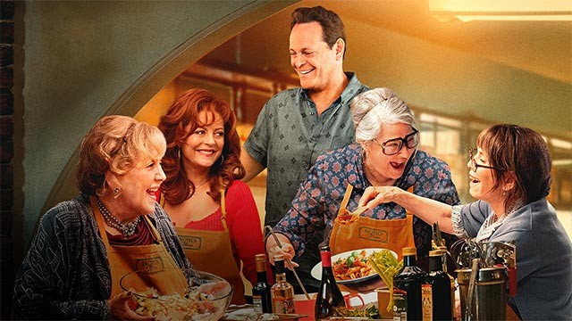 Poster phim hài Mỹ Nonnas - Nhà hàng của các bà, độc quyền trên Netflix