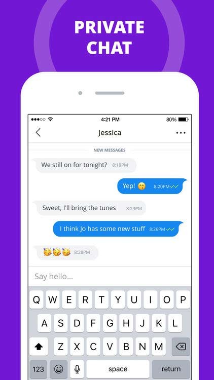 Vừa chơi game vừa trò chuyện cùng một lúc với Plato