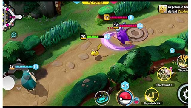 Bạn có thể hợp tác với đồng đội để đi bắt các Pokemon hoang dã