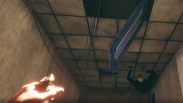 Hãy nhanh chân tìm cách thoát khỏi ngôi trường vì tên hề đang rất đói bụng