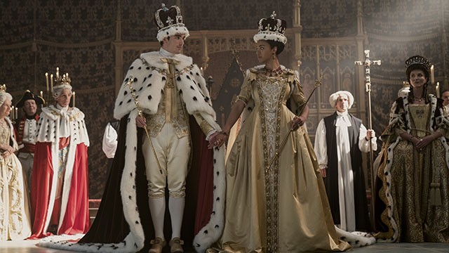 Bộ phim xoay quanh tình yêu thú vị, vượt mọi định kiến của Nữ hoàng Charlotte và Vua George III
