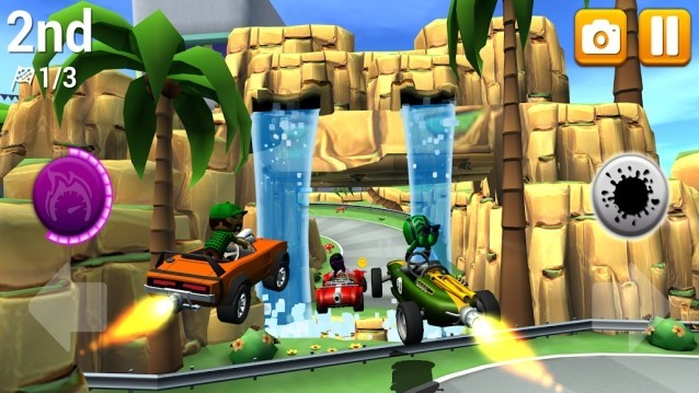 Lái xe qua nhiều địa hình tuyệt đẹp khác nhau