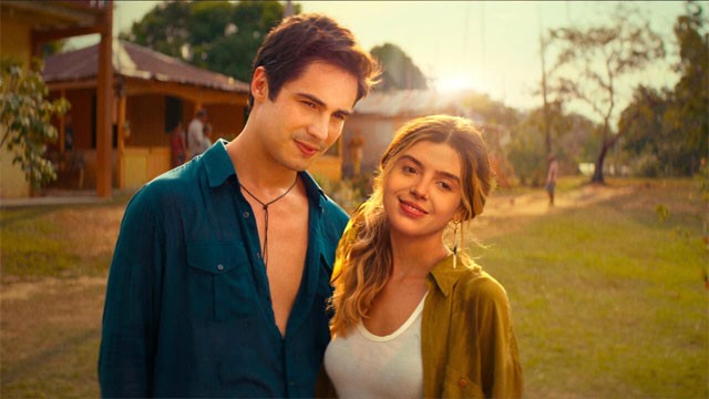 Phim Thiếu Gia Giả Nghèo xoay quanh câu chuyện tình yêu của Teto và Paula