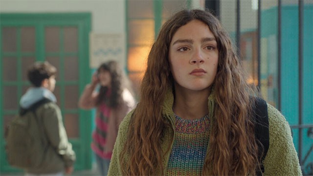 Cùng cô nàng Terry thông minh, tinh quái phá vỡ trật tự trong ngôi trường Pisa