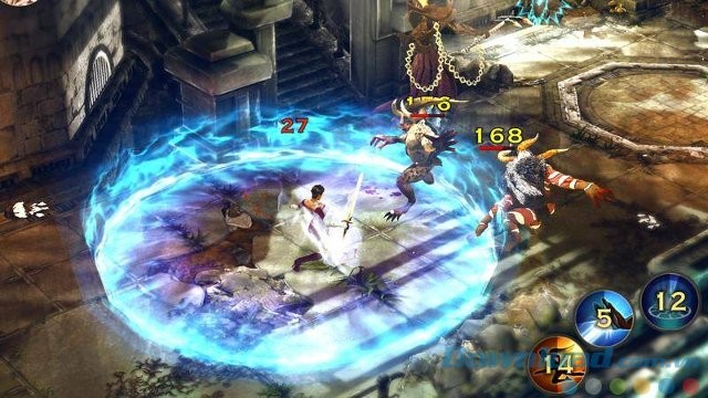Điều khiển game bằng nút bấm