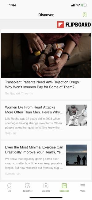 Đọc tin tức về sức khỏe