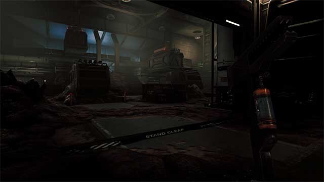 Hành động lén lút để tìm hiểu bí mật của cơ sở