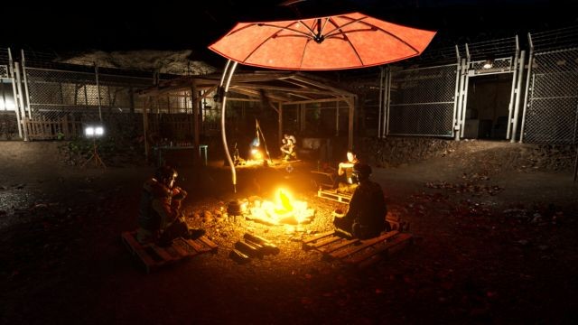 Trò chuyện với NPC và khám phá câu chuyện của mỗi người