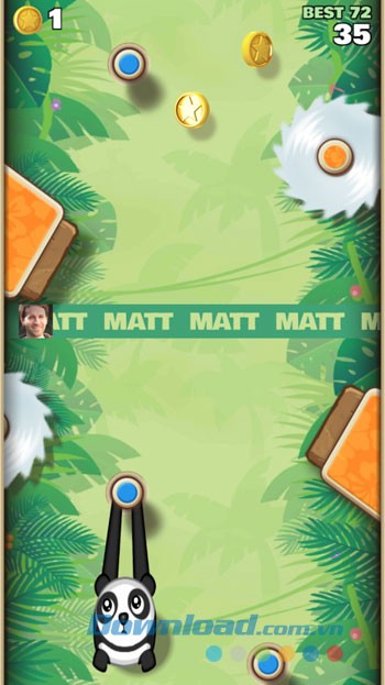 Tham gia thử thách leo cột trong game