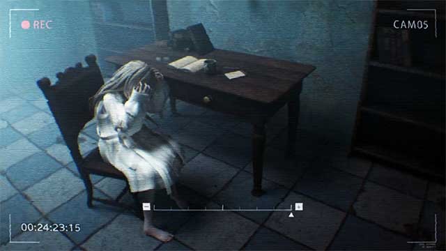 Khi nhịp tim tăng, cô ấy sẽ biến thành một nhân cách khác