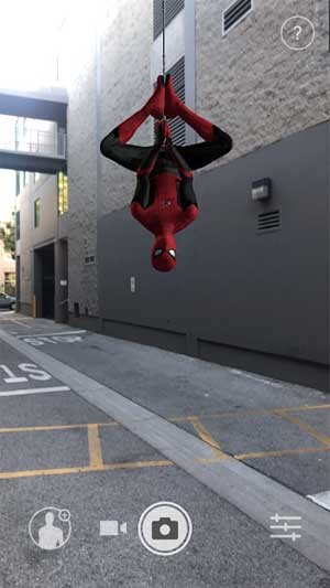 Thử mặc các bộ đồ mới của Người Nhện trong môi trường AR