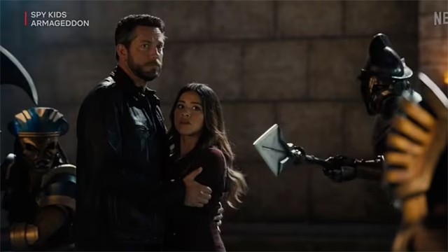 ...trong nỗ lực giải cứu cha mẹ và ngăn chặn thảm họa diệt vong của toàn nhân loại