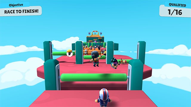 Vượt qua vô số chướng ngại vật trong Stumble Guys game để về đích đầu tiên