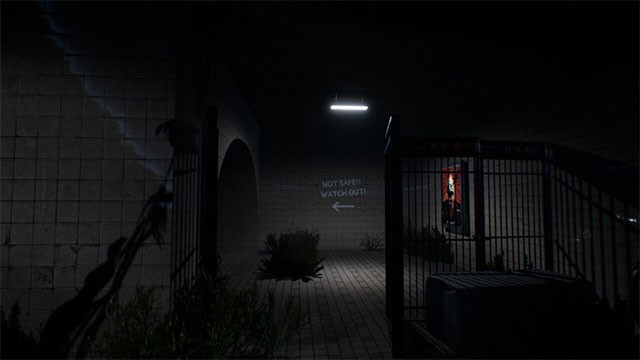 Tìm cách thoát lên mặt đất hoặc nỗ lực sống sót trong ga tàu điện, bạn sẽ chọn phương án nào?