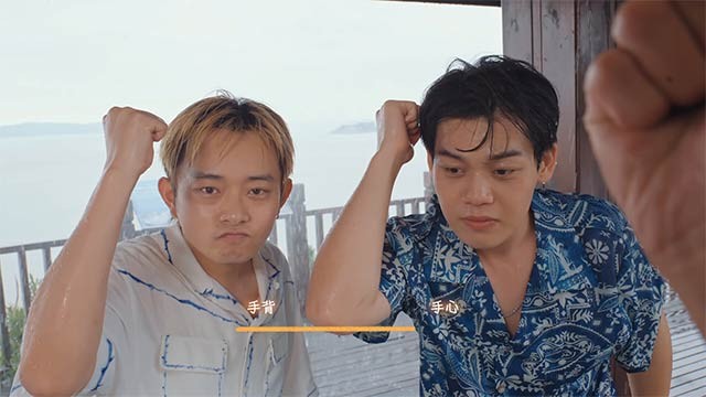 Viết nên câu chuyện tình bạn, tình yêu và cuộc sống đầy màu sắc