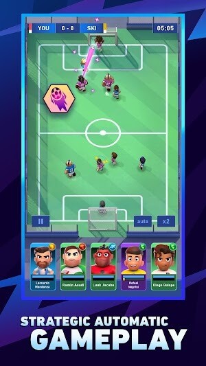 Supernova Football có gameplay chiến lược tự động