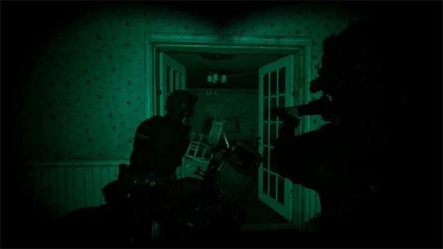 Làm nhiệm vụ với các đặc vụ AI hoặc với bạn bè ở chế độ co-op