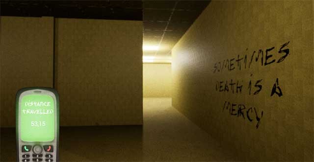 Khám phá Backrooms bằng Máy quay phim và Máy đếm bước đi