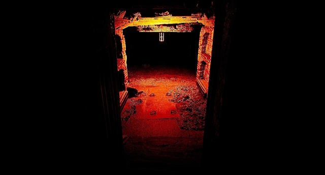 Quan sát kỹ khu vực và tương tác với môi trường xung quanh