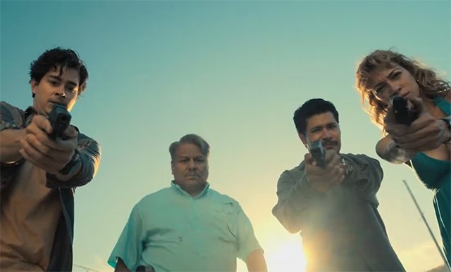 The Gringo Hunters xoay quanh công việc và những thử thách của một đội cảnh sát tinh nhuệ