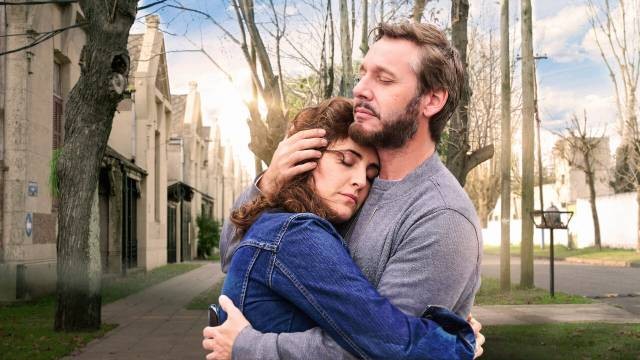 Poster phim The Heart Knows - Con tim dẫn lối trên Netflix