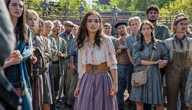 Một cảnh trong phim The Hunger Games: The Ballad of Songbirds and Snakes (2023)