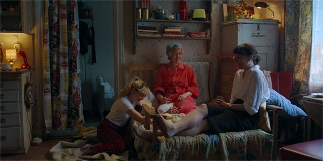 Một cảnh về cuộc sống thường ngày của những nữ cảnh sát trong phim Lực lượng mới