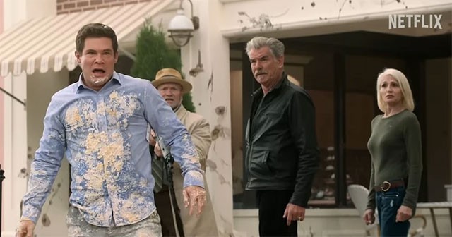 The Out-Laws là bộ phim hài hành động Mỹ với cặp đôi ngôi sao Adam Devine và Pierce Brosnan