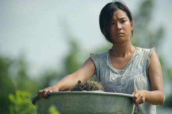 Hoàng Yến Chibi vai Sỏi