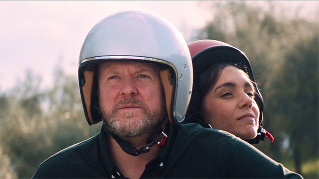 Câu chuyện tình yêu của Theo và Sophie