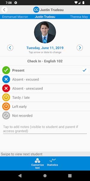 TrackCC cho phép điểm danh theo nhiều hình thức