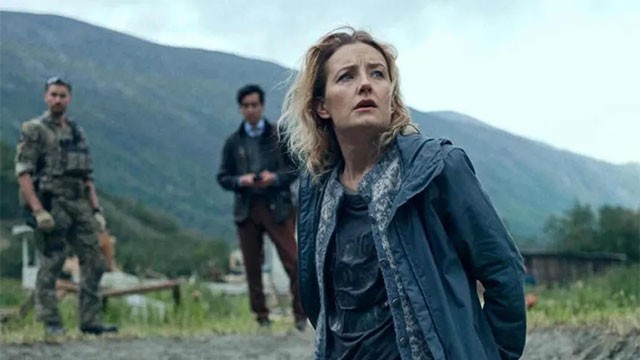 Phim Troll xoay quanh hành trình ngăn chặn quái vật khổng lồ tàn phá Na Uy của nhóm 3 người