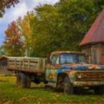 Vintage Journey - Free Classic Car Wallpapers for Windows 10