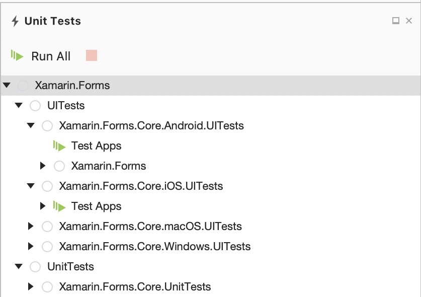 Visual Studio tiến hành chạy thử nghiệm ứng dụng
