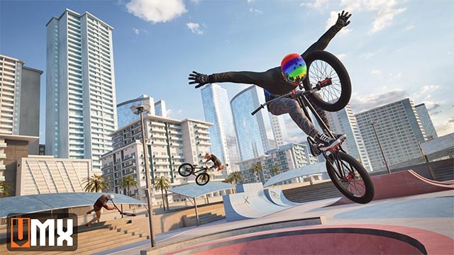 Chế độ nhiều người chơi tăng thêm tính cạnh tranh cho các màn biểu diễn xe đạp