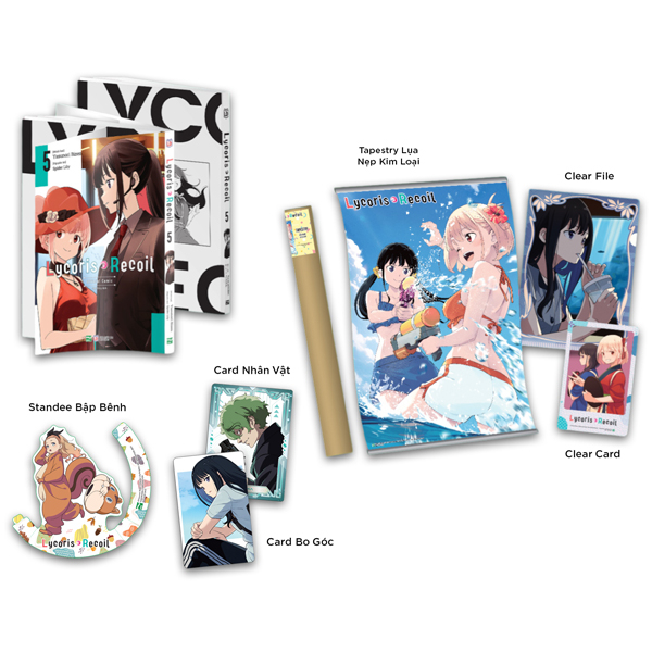 Bo
Lycoris Recoil - Tap 5 - Ban Suu Tam - Tang Kem Card Nhan Vat + Clear Card + Standee Bap Benh + Card Bo Goc + Clear File + Tapestry Lua Nep Kim Loai