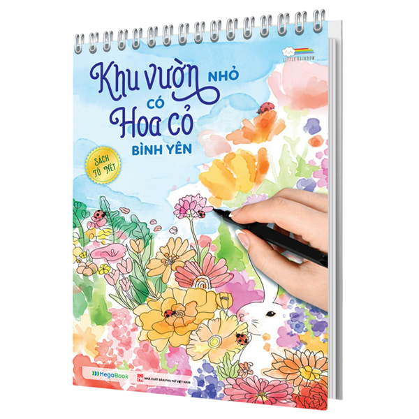 khu vườn nhỏ có hoa cỏ bình yên